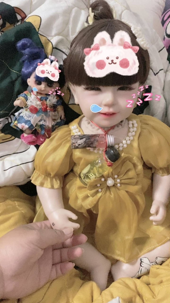 2 bé pass siêu dễ thương